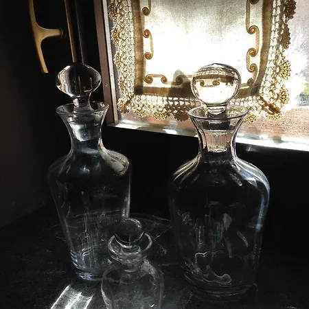 Mugnos Charme Living Couette-café 3*