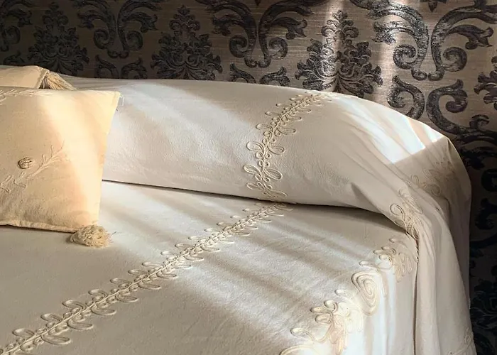 Mugnos Charme Living Oda ve Kahvaltı Licodia Eubea