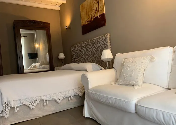 Mugnos Charme Living Oda ve Kahvaltı Licodia Eubea